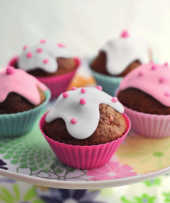 Strawberry-Cupcakes.gif-content
