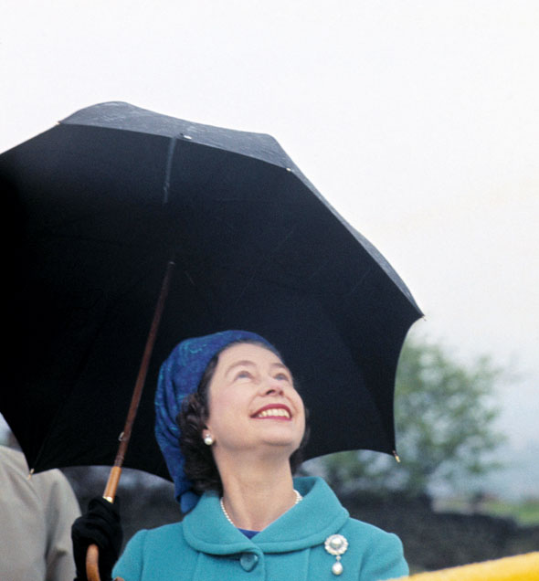 queen-rain