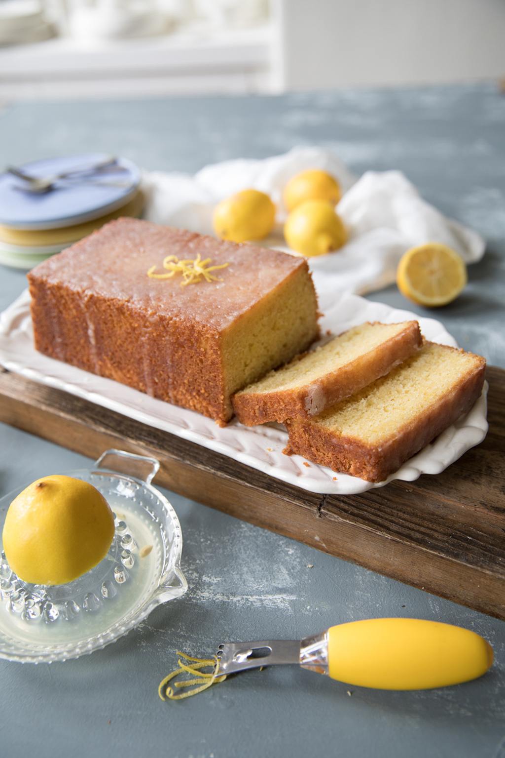 Recipe Of The Week Lemon Drizzle Cake Lady co uk