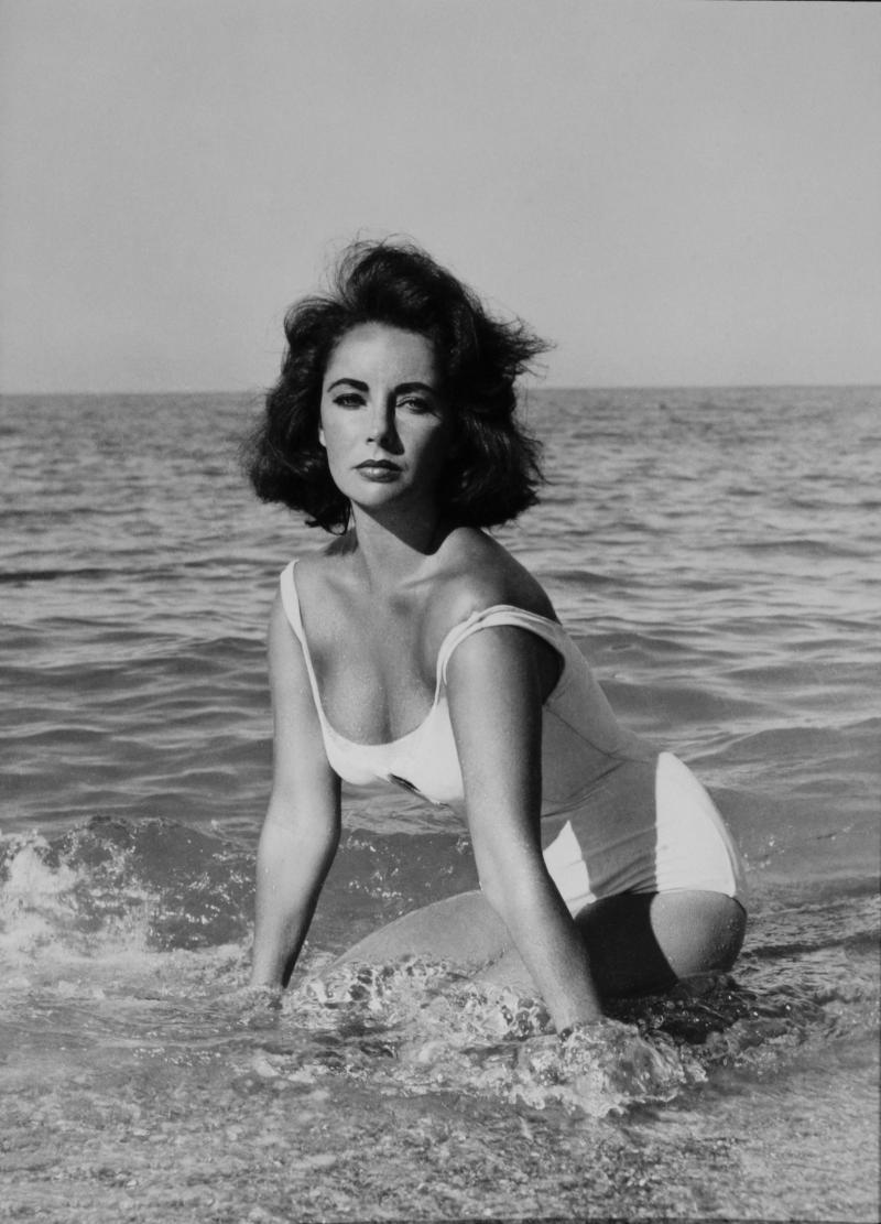 Bikinis History: The Bikini Swimsuit Comes of Age 