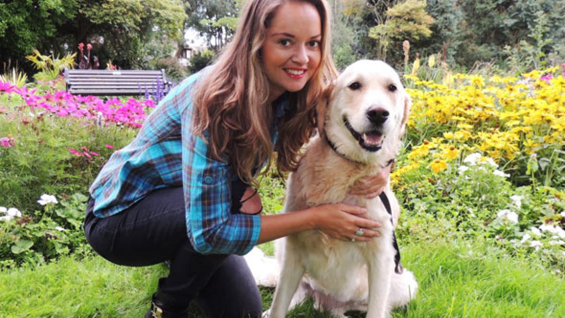 How to...Find a good pet sitter lady.co.uk