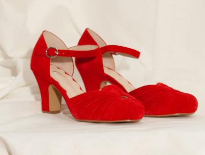 Miss l store fire amber
